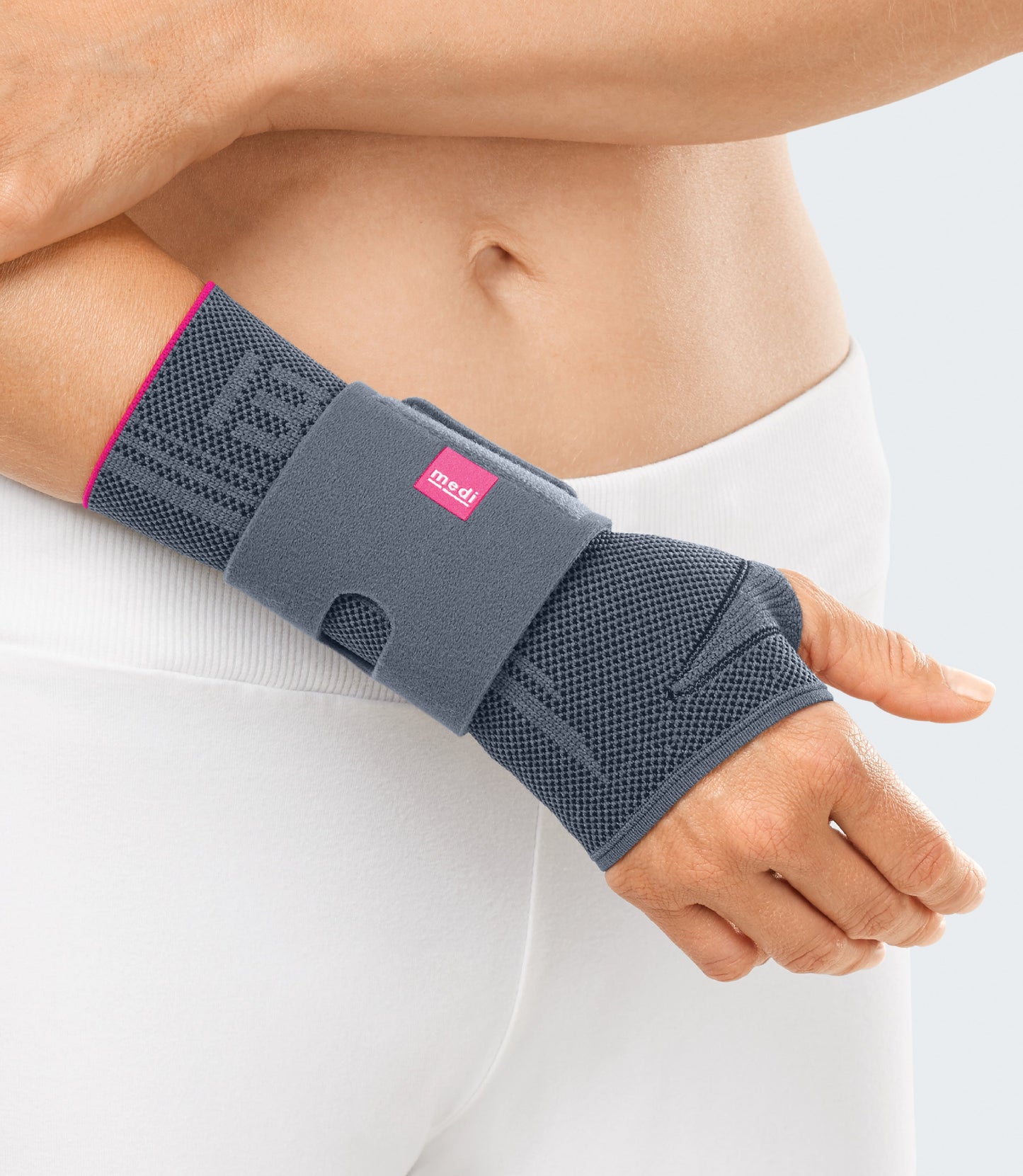 Manumed active Wrist Support, Silver